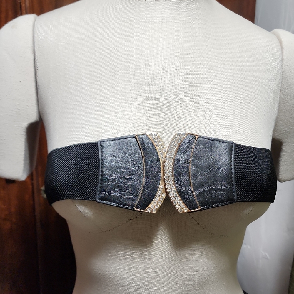 Black and Gold Women's Belt